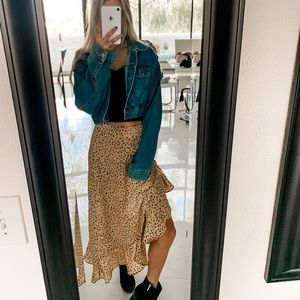 Silk-like Cheetah Print Skirt
